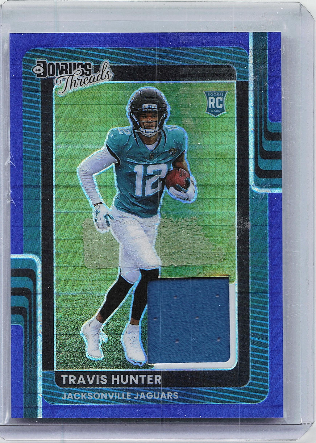 2025 Donruss Optic #DTBH-THR Travis Hunter Donruss Threads Blue Hyper