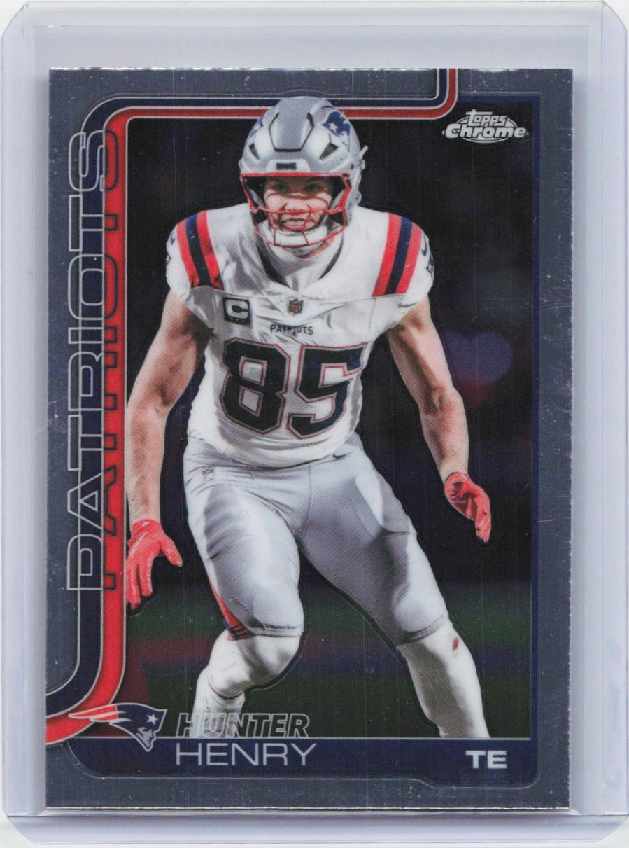 2025 Topps Chrome #209 Hunter Henry