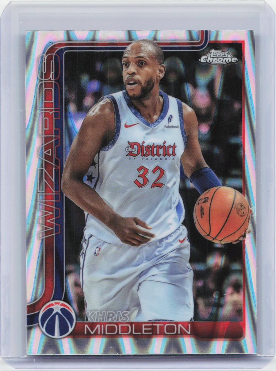 2025-26 Topps Chrome #204 Khris Middleton RayWave Refractor