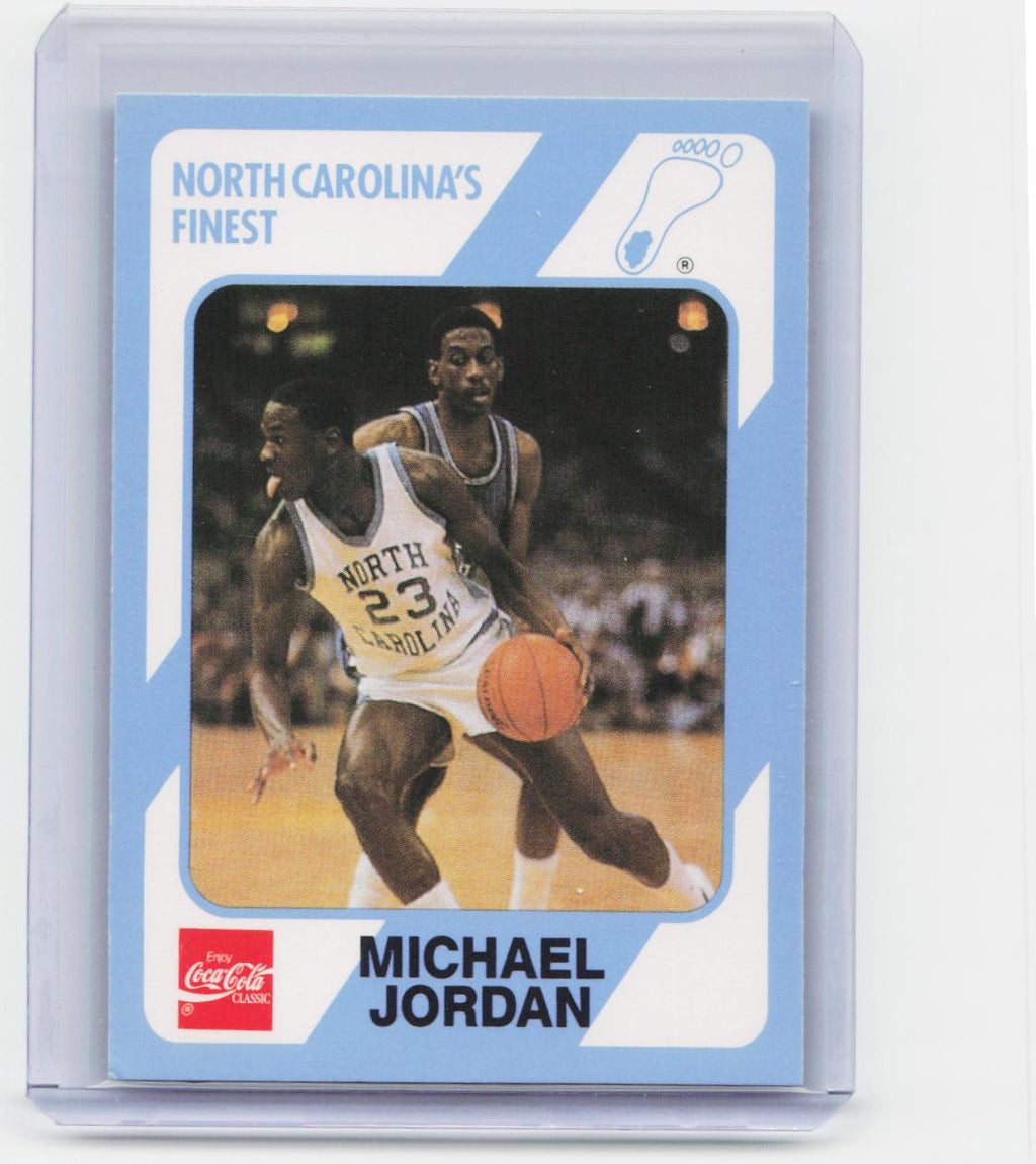 1989 Collegiate Collection North Carolina's Finest #17 Michael Jordan