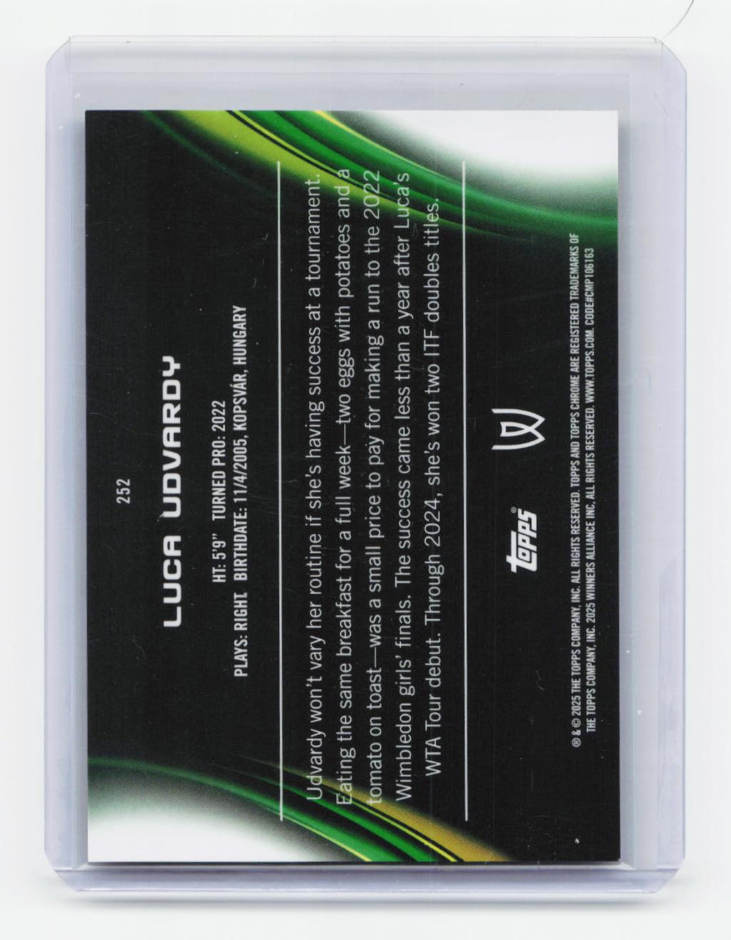 2025 Topps Chrome #252 Luca Udvardy Gold Geometric Refractor #/50